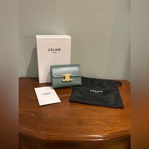 ❌❌ SOLD ❌❌ Celine Compact Wallet Triomphe Green
